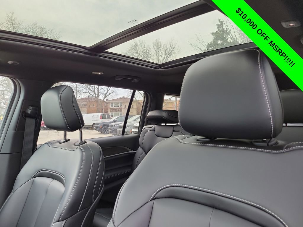 New 2025 Jeep Grand Cherokee L Limited AWD/4WD image 23