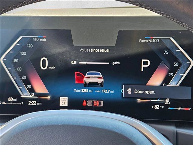 Used 2025 BMW 330i Sedan w/ M Sport Package image 10