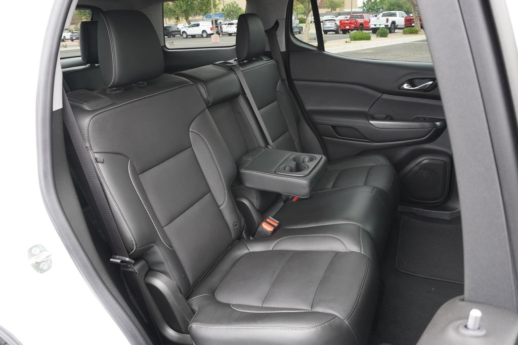 Certified 2019 GMC Acadia SLT w/ Black Edition FWD image 10