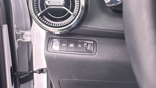 Used 2025 Chevrolet Equinox LT image 33