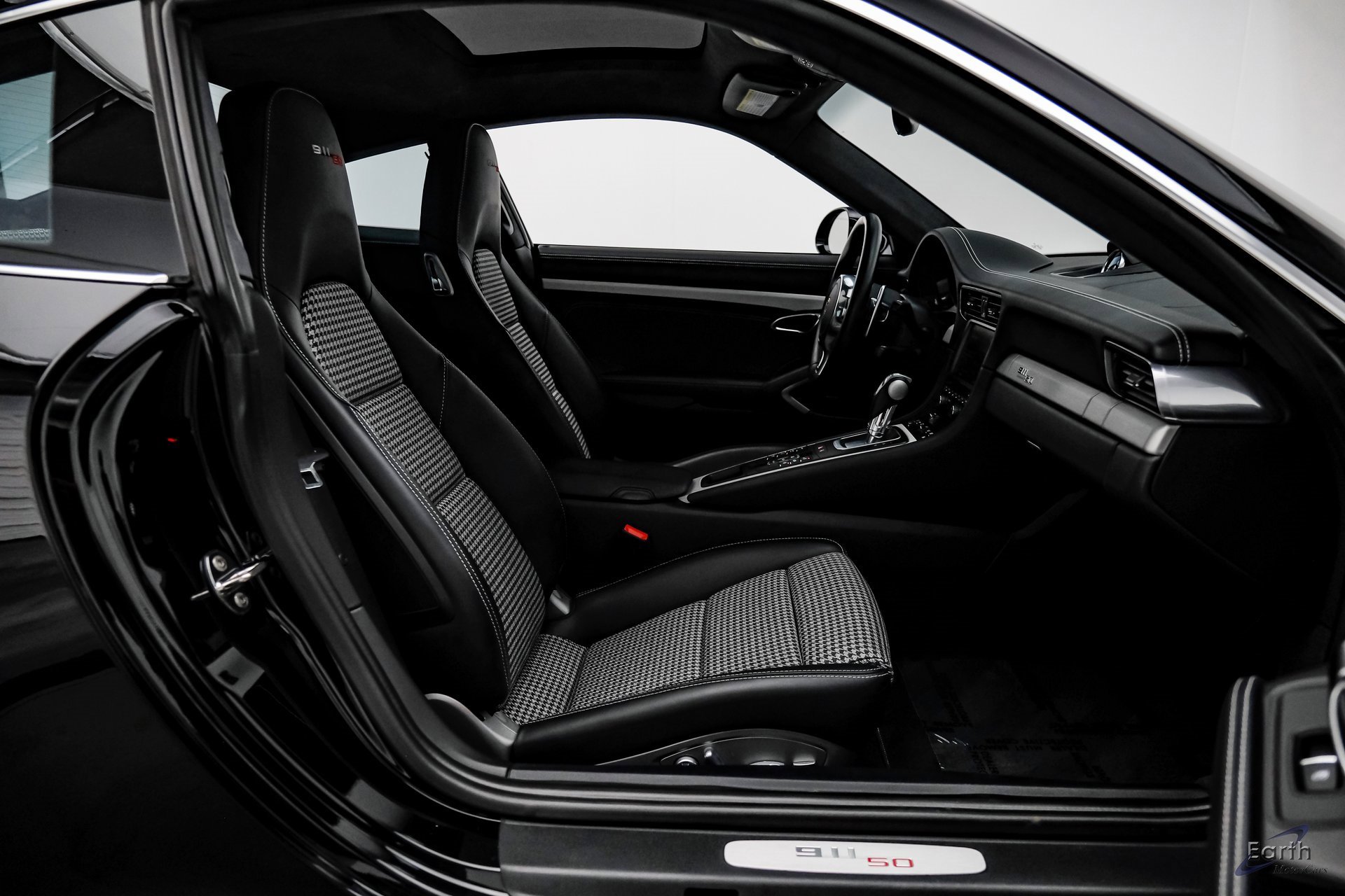 Used 2014 Porsche 911 50th Anniversary Edition image 46