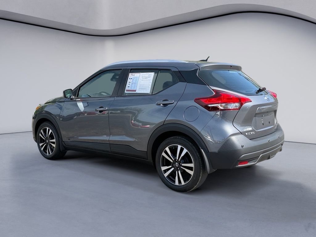 Used 2020 Nissan Kicks SV FWD video 3