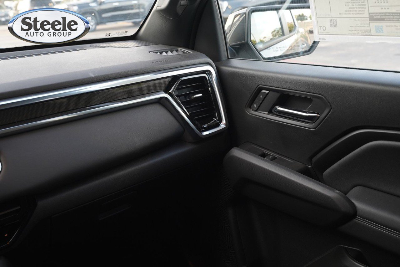 New 2026 GMC Canyon Elevation w/ Convenience Package AWD/4WD image 8