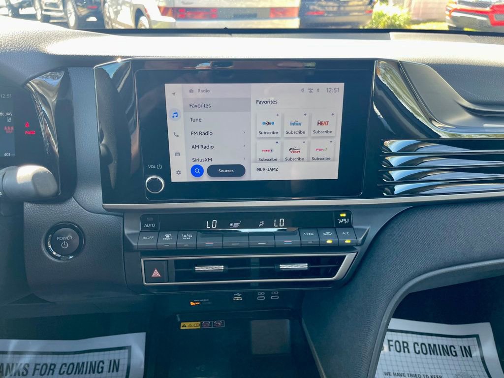 Used 2025 Toyota Camry LE image 15