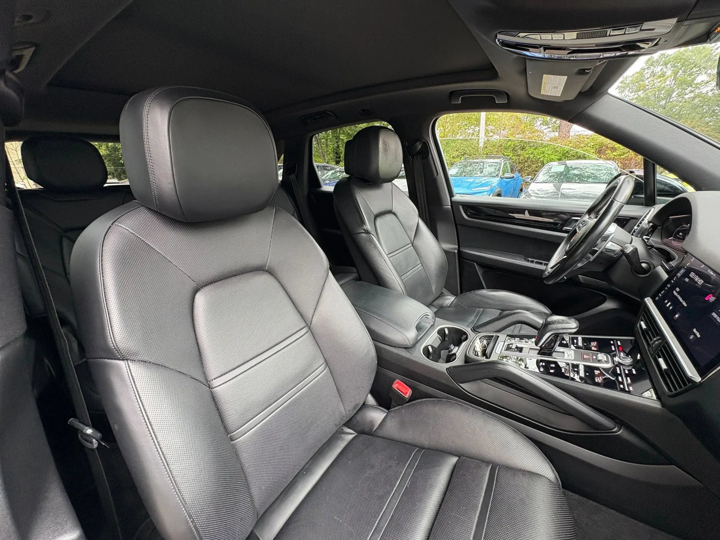 Used 2021 Porsche Cayenne S AWD/4WD image 7