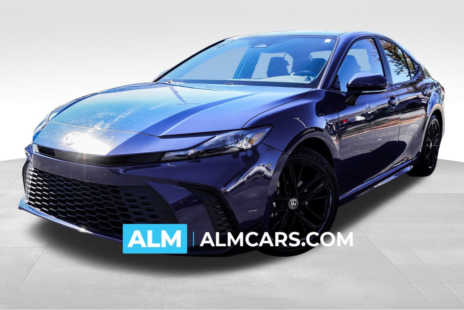 Used 2025 Toyota Camry SE