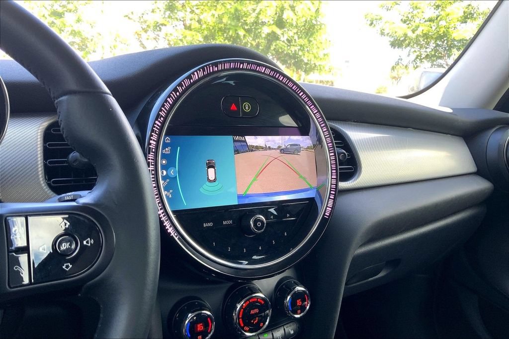 Used 2022 MINI Cooper 4-Door Hardtop FWD image 20