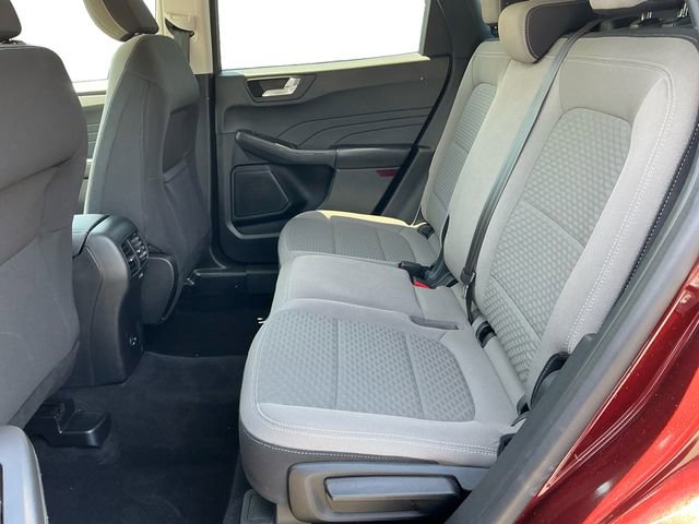 Used 2021 Ford Escape SE w/ SE Sport Appearance Package AWD/4WD image 16