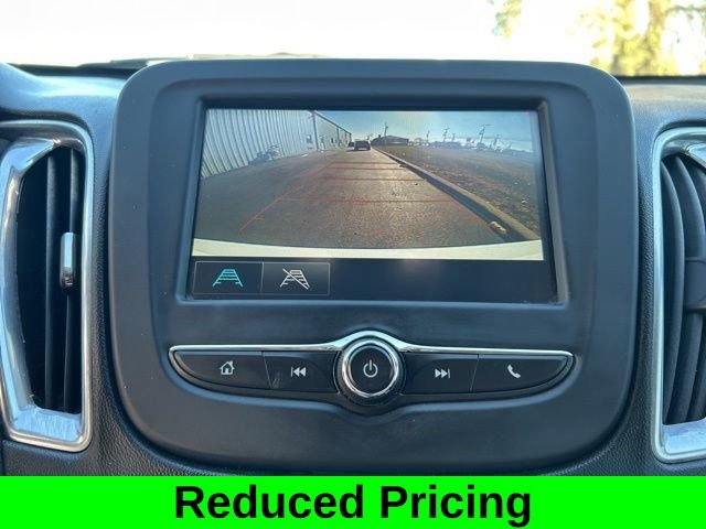 Used 2018 Chevrolet Malibu LT image 25