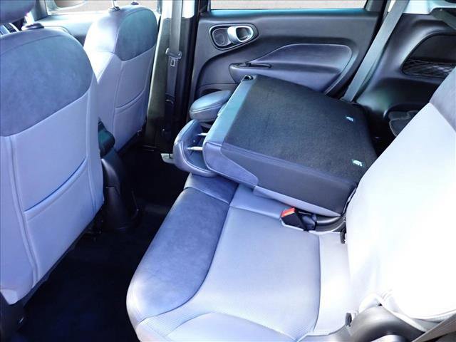 Used 2017 FIAT 500L Trekking w/ Popular Equipment Package image 10
