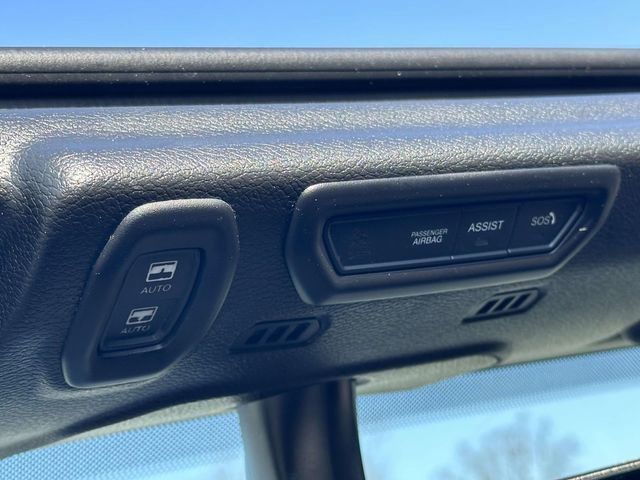 Used 2023 Jeep Wrangler Unlimited Sahara w/ Cold Weather Group image 15