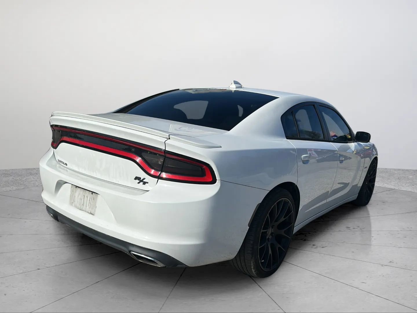 Used 2016 Dodge Charger R/T image 13