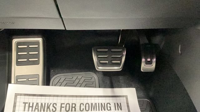 New 2026 Volkswagen Tiguan SE R-Line AWD/4WD image 30