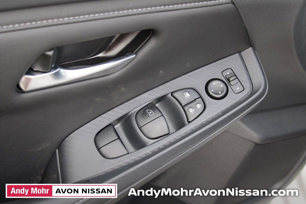 New 2025 Nissan Sentra SV image 11