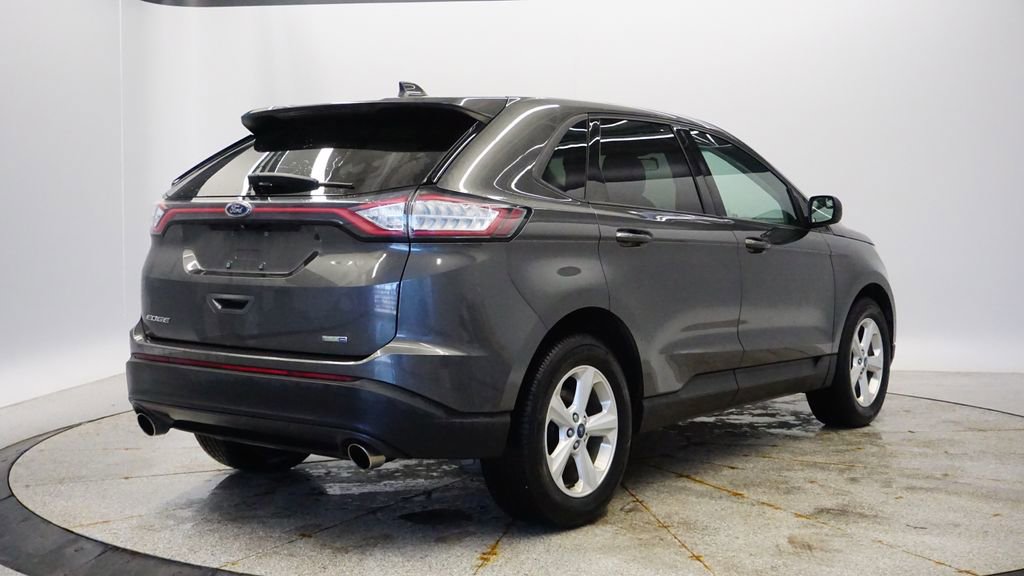 Used 2018 Ford Edge SE image 6