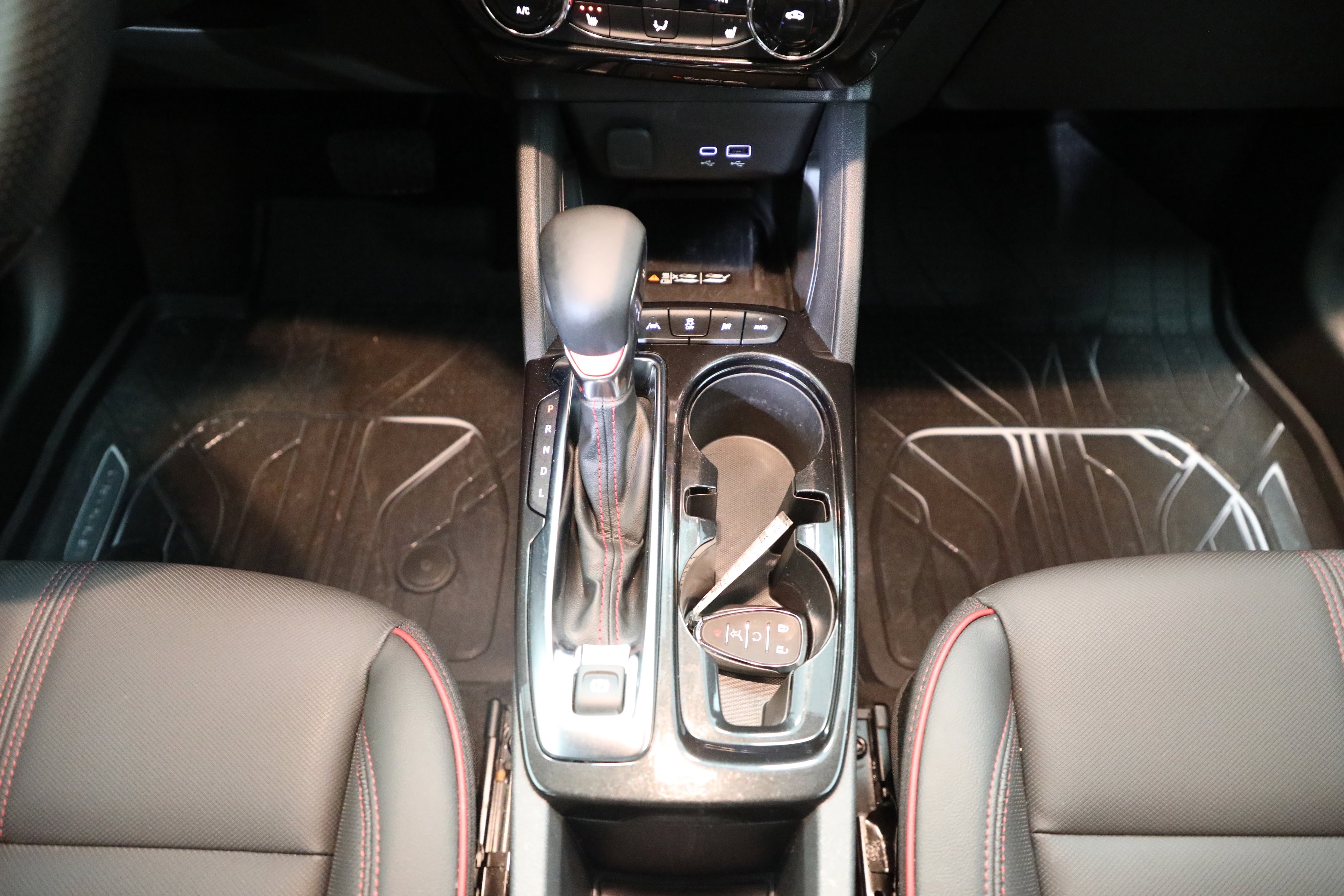 Used 2024 Chevrolet TrailBlazer RS w/ Convenience Package image 12