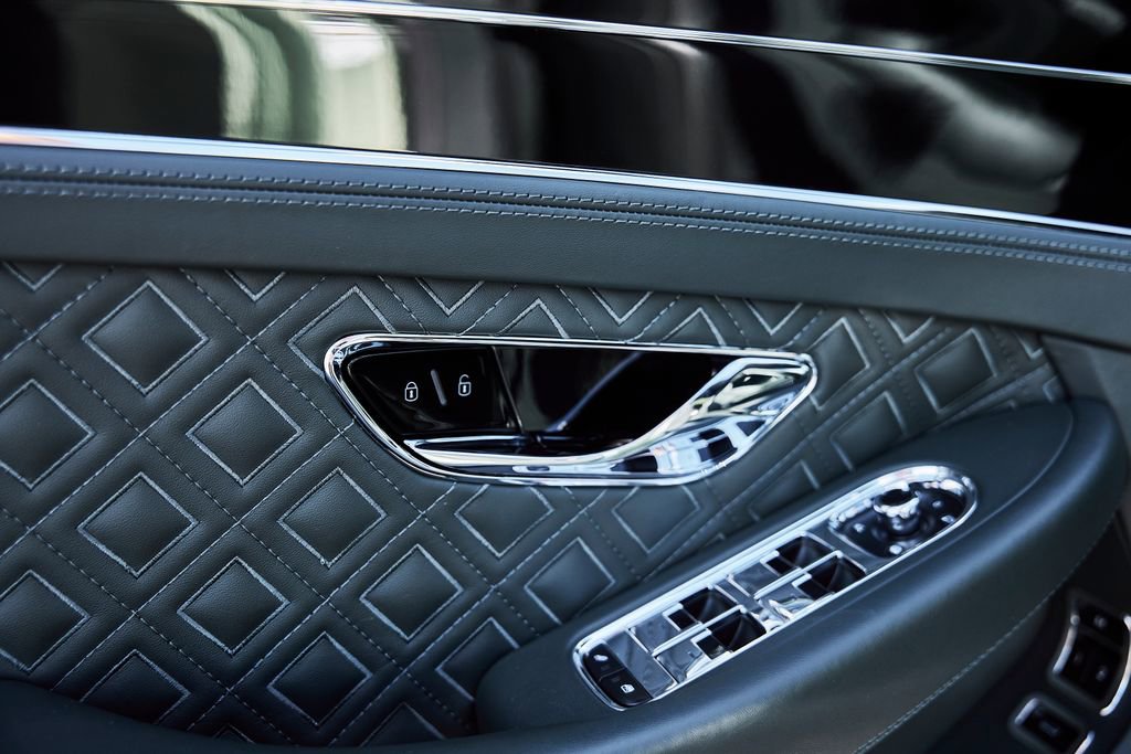 Used 2020 Bentley Continental GT AWD/4WD image 29