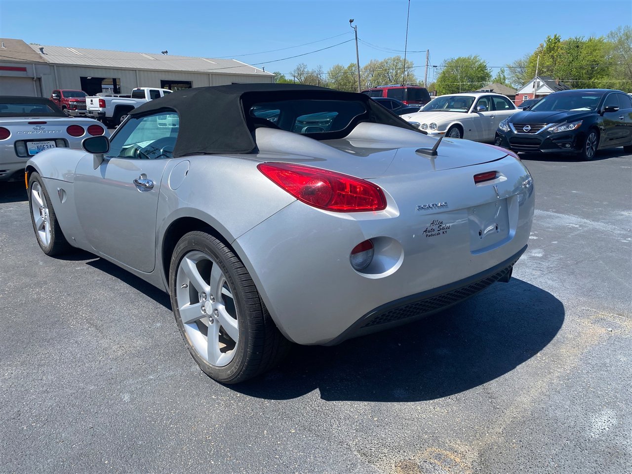 Used 2008 Pontiac Solstice 2dr Conv w/ Preferred Package image 7