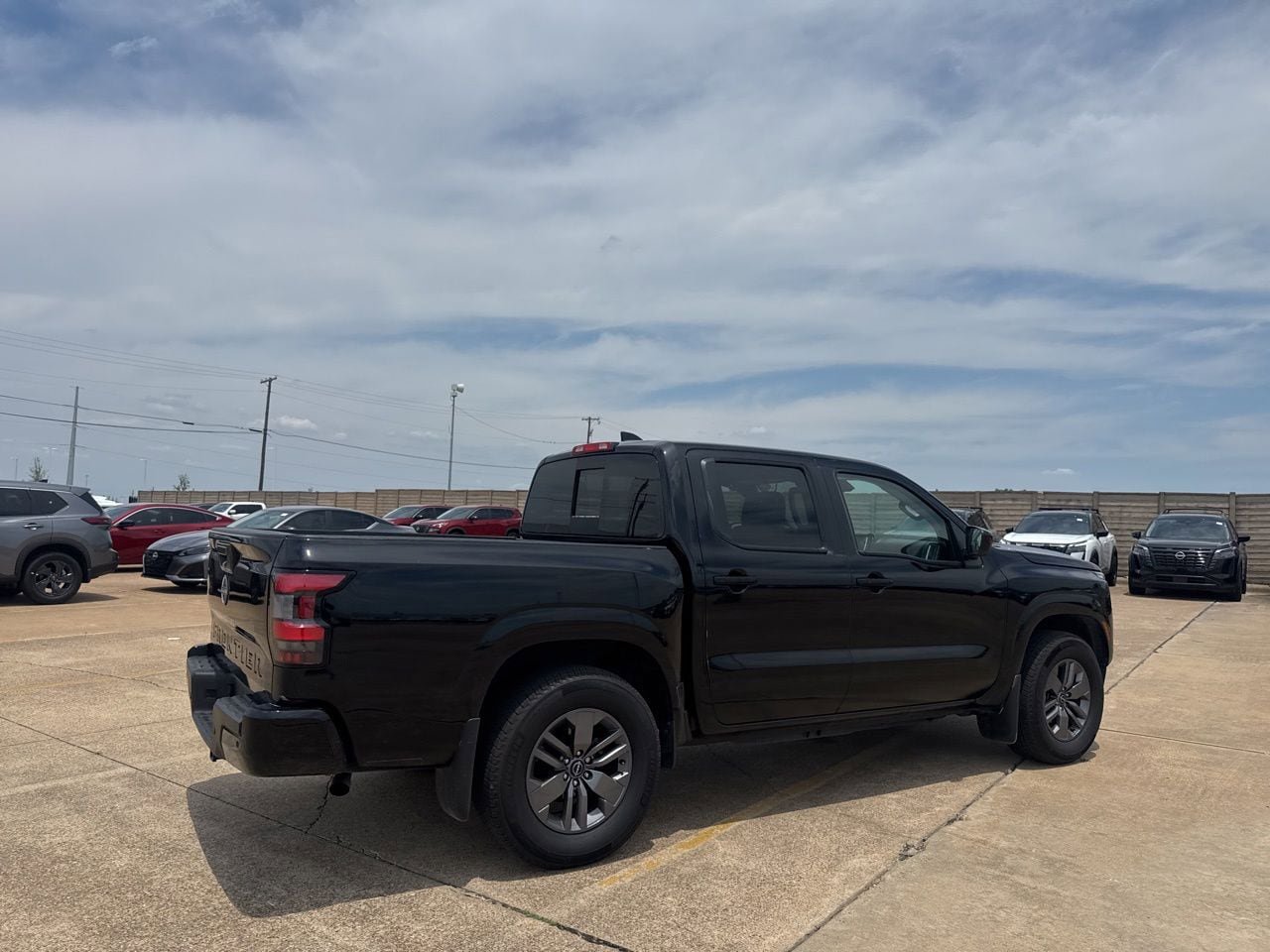 Certified 2025 Nissan Frontier SV w/ SV Convenience Package RWD image 23