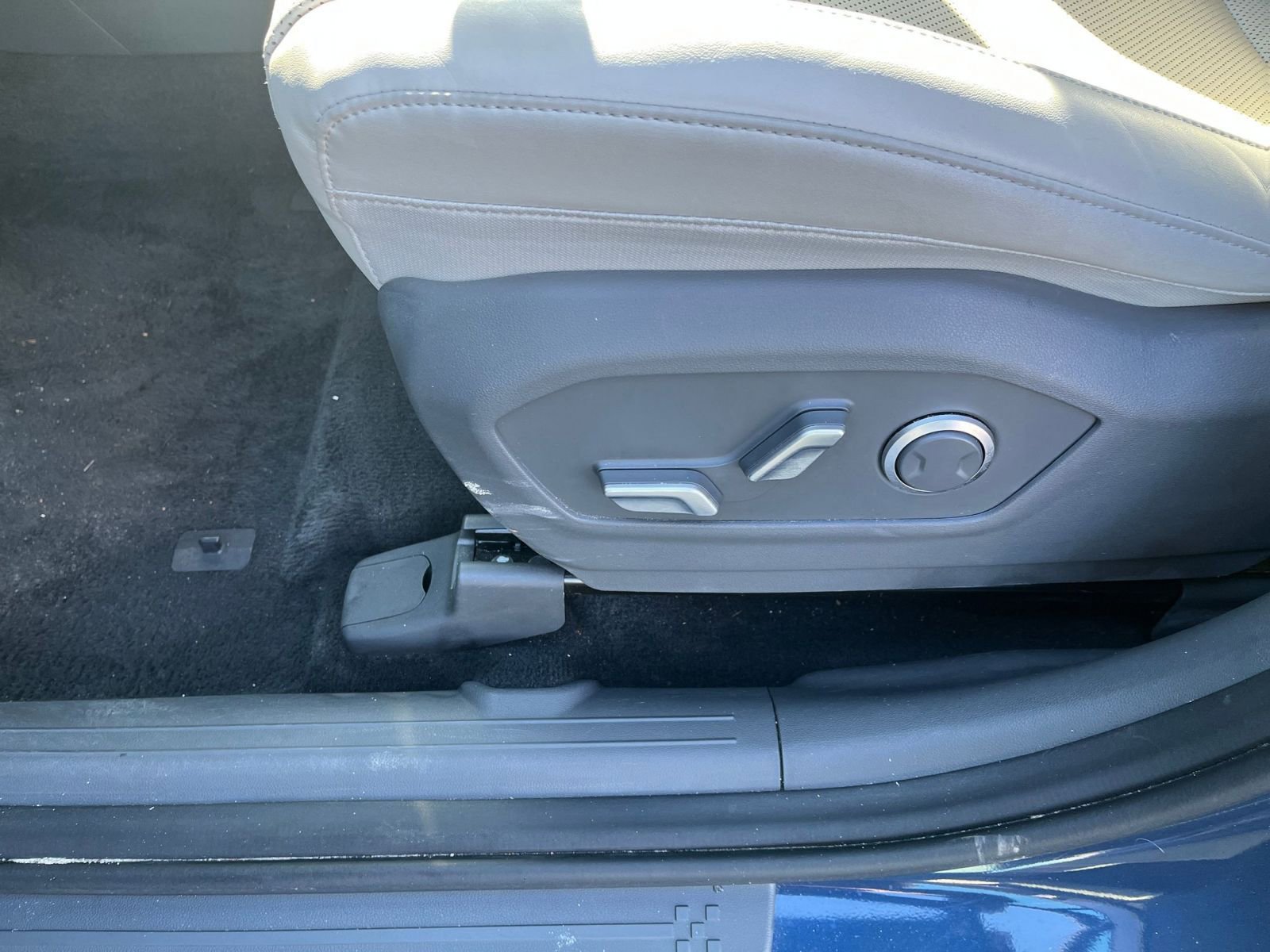 Used 2025 Hyundai Santa Fe SEL image 23