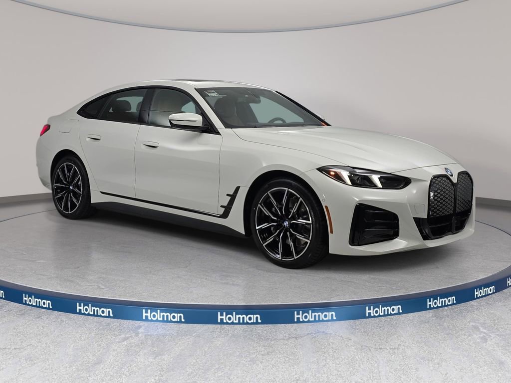 New 2026 BMW i4 xDrive40i w/ M Sport Package AWD/4WD image 3