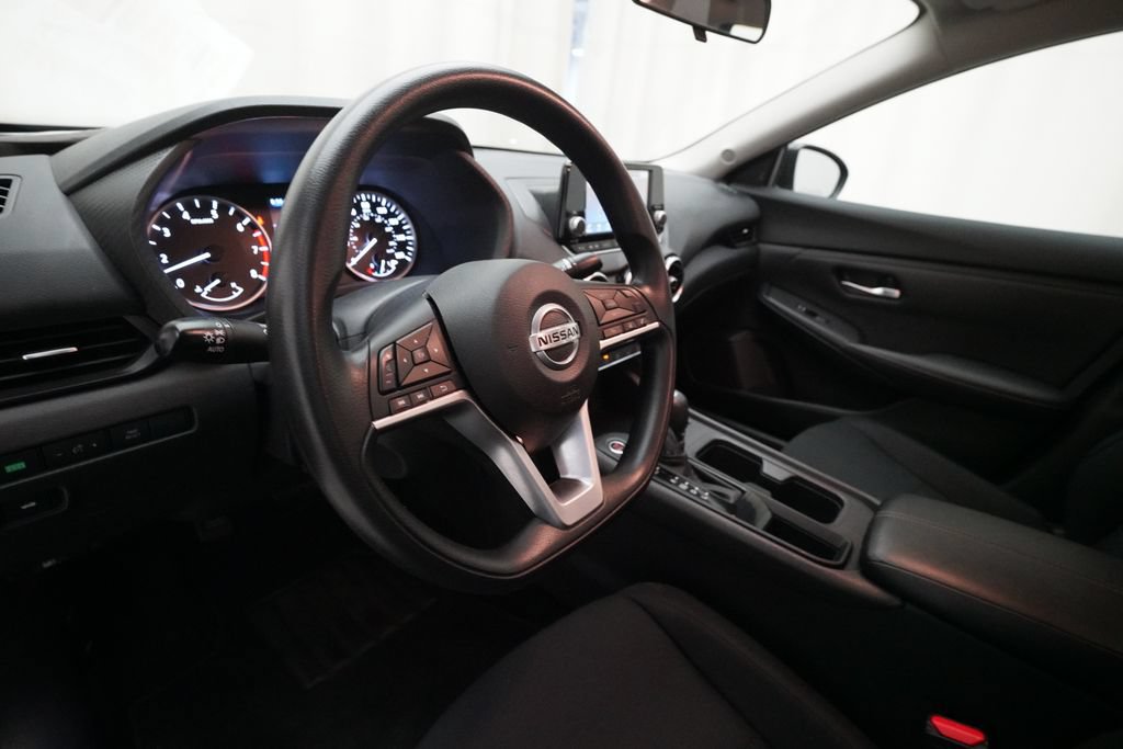 Certified 2022 Nissan Sentra S w/ Trunk Package FWD image 8