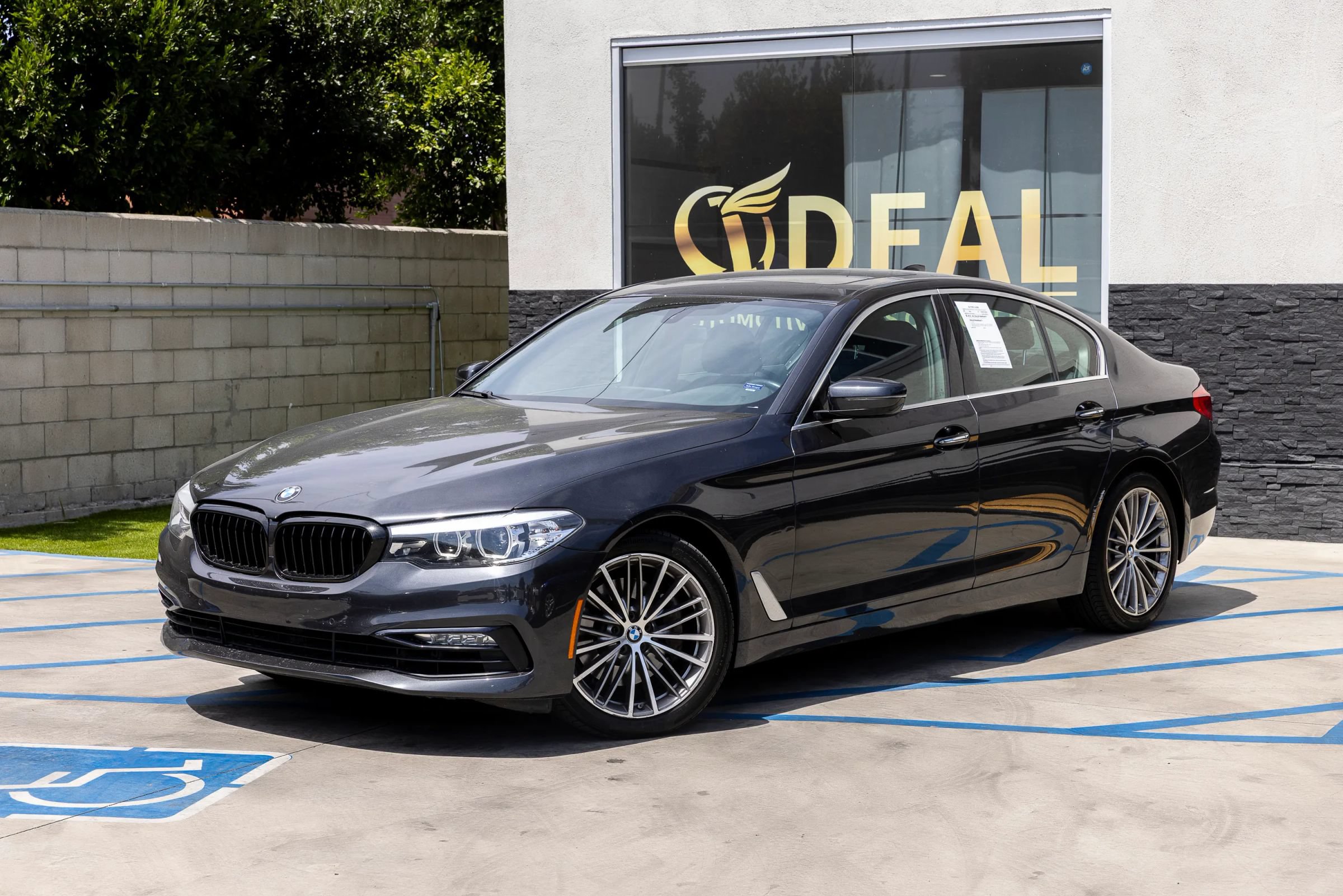 Used 2018 BMW 540i RWD image 6