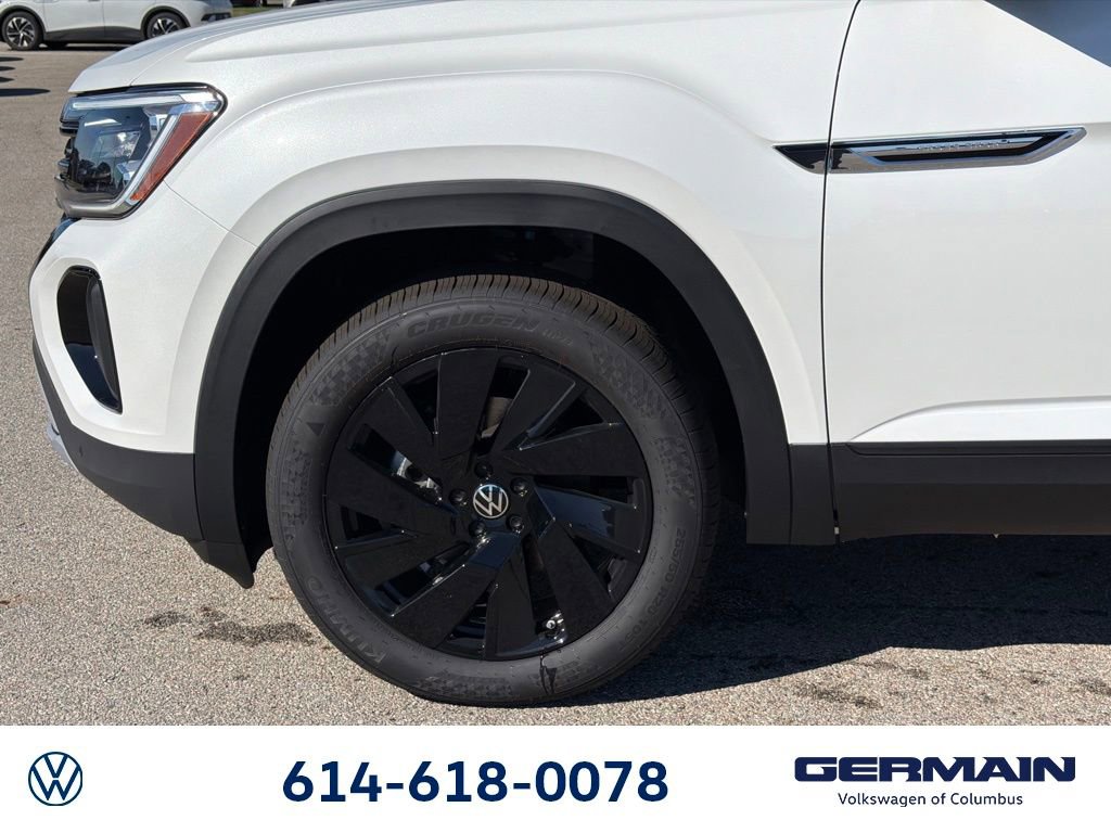 New 2026 Volkswagen Atlas Cross Sport SE image 12