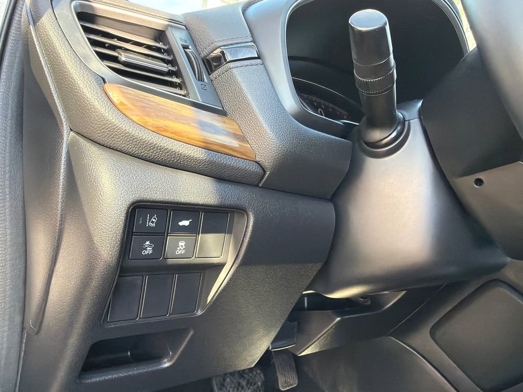 Used 2020 Honda CR-V EX-L image 32