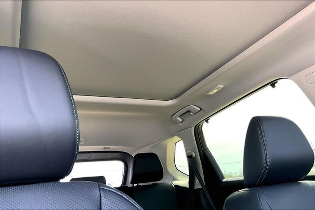 New 2026 Nissan Rogue Platinum w/ Platinum Premium Package AWD/4WD image 17