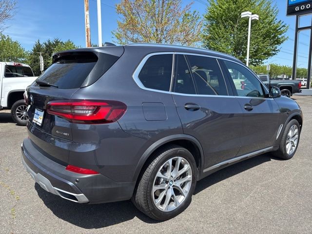 Used 2022 BMW X5 xDrive40i AWD/4WD image 3