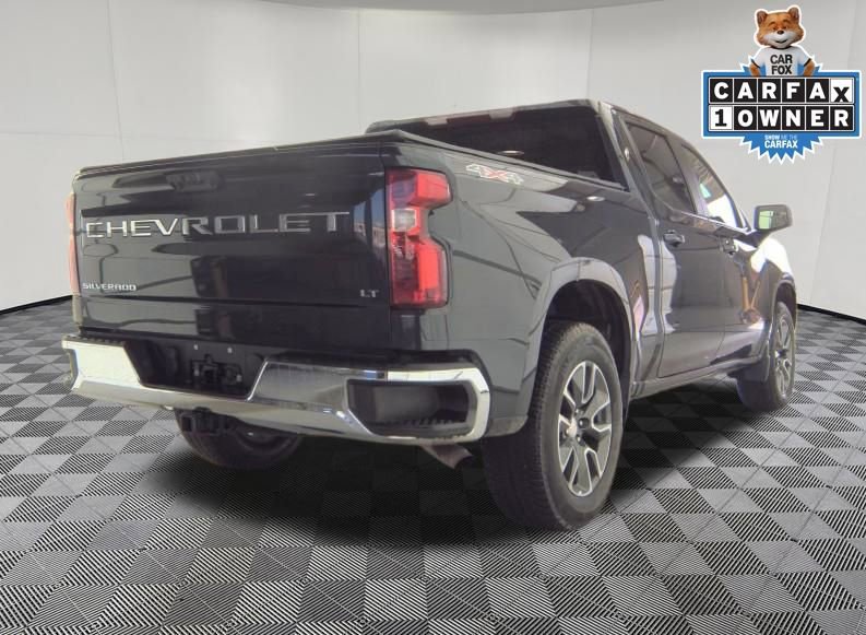 Used 2022 Chevrolet Silverado 1500 LT AWD/4WD image 4
