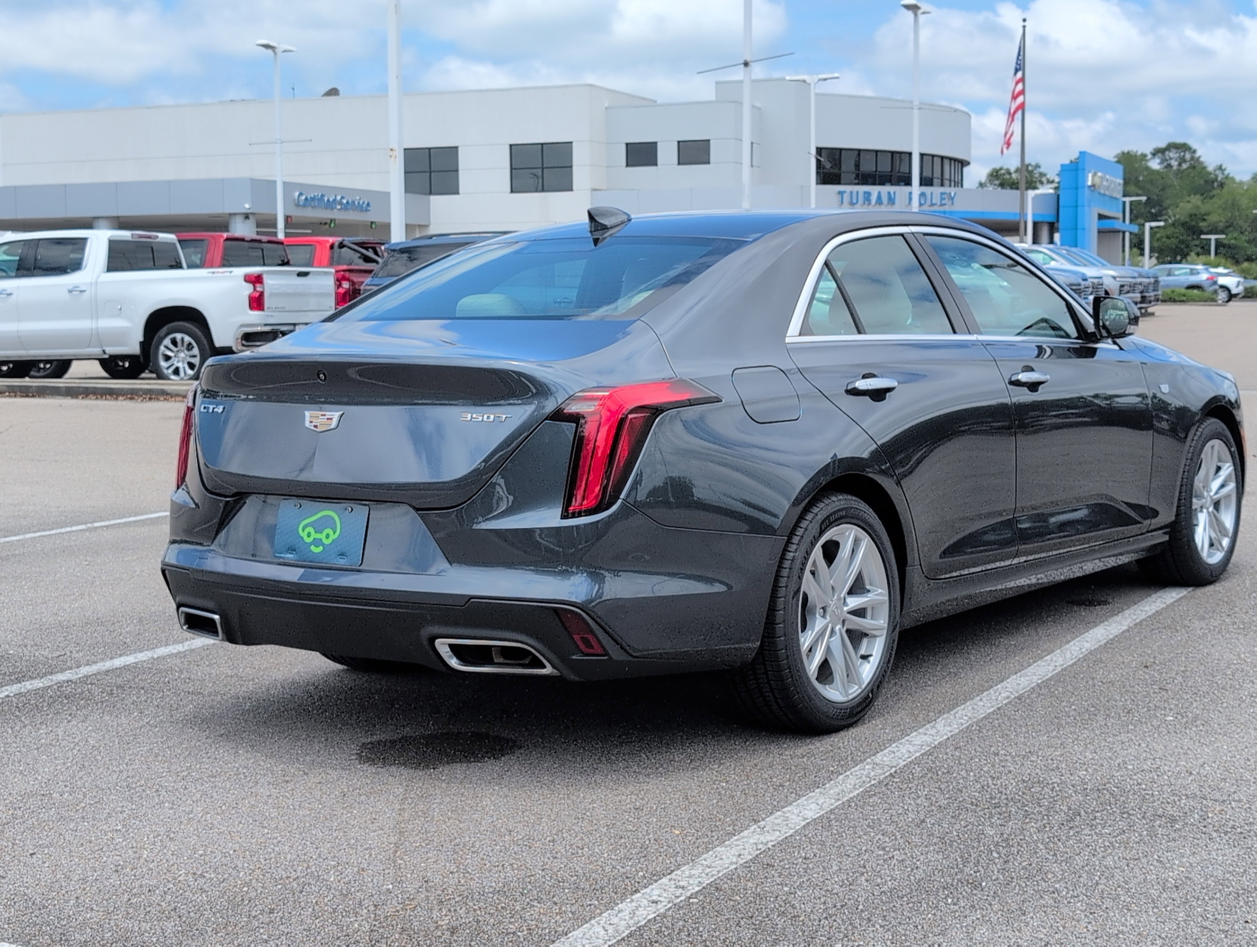 Used 2020 Cadillac XT4 Premium Luxury FWD image 6