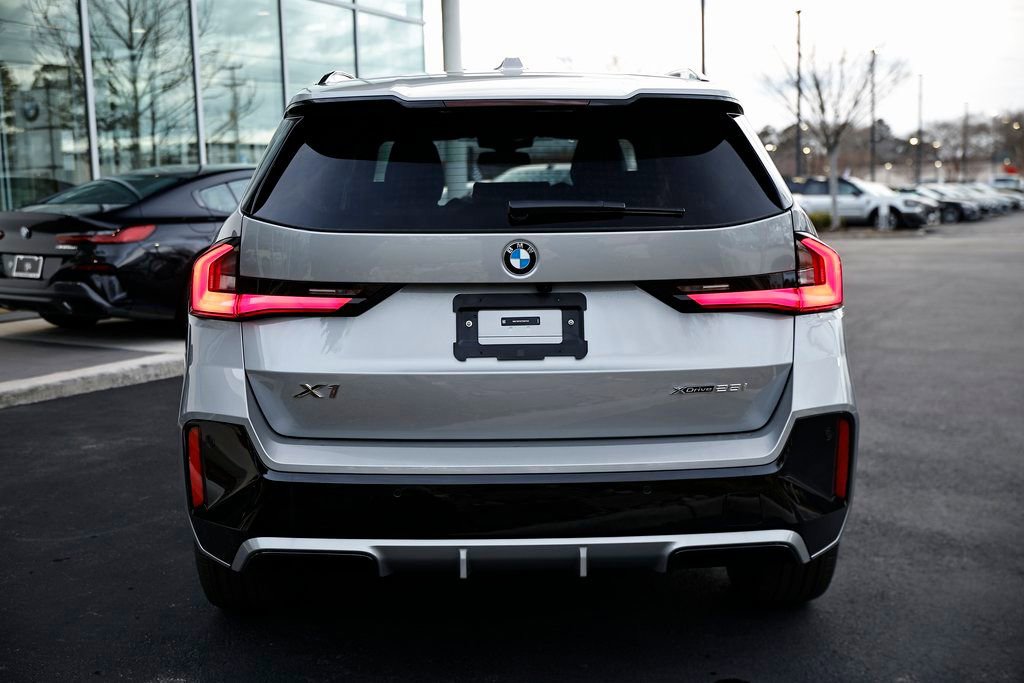 New 2026 BMW X1 xDrive28i w/ Technology Package image 10
