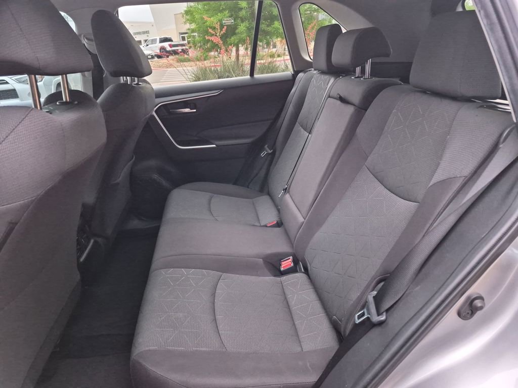 Used 2023 Toyota RAV4 XLE w/ Convenience Package FWD image 33