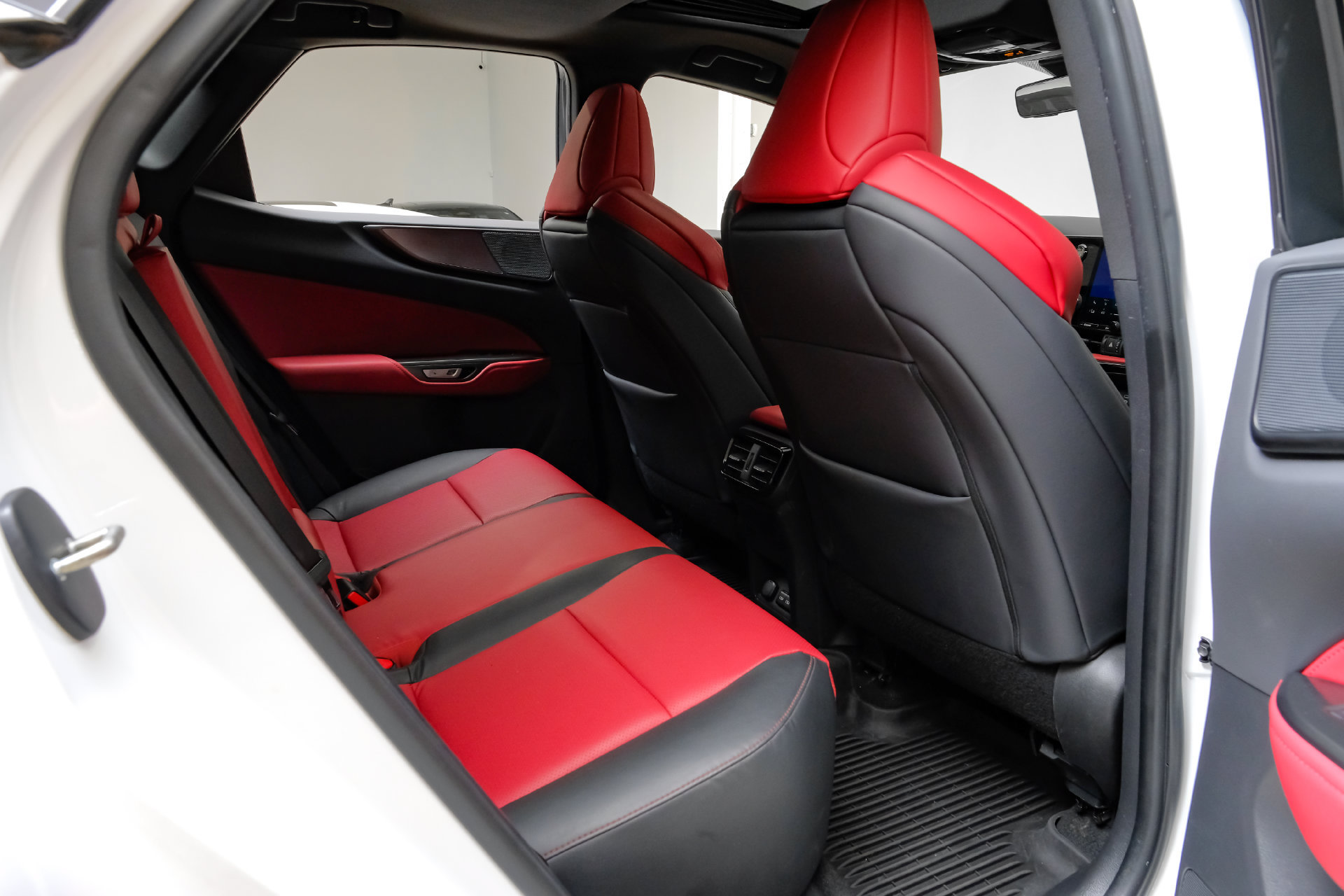 Used 2024 Lexus NX 350 F Sport AWD/4WD image 40