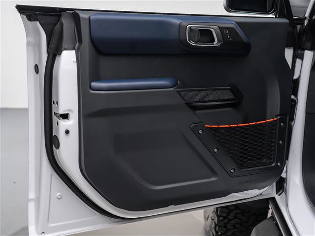 Certified 2025 Ford Bronco Raptor w/ Interior Carbon Fiber Pack image 34