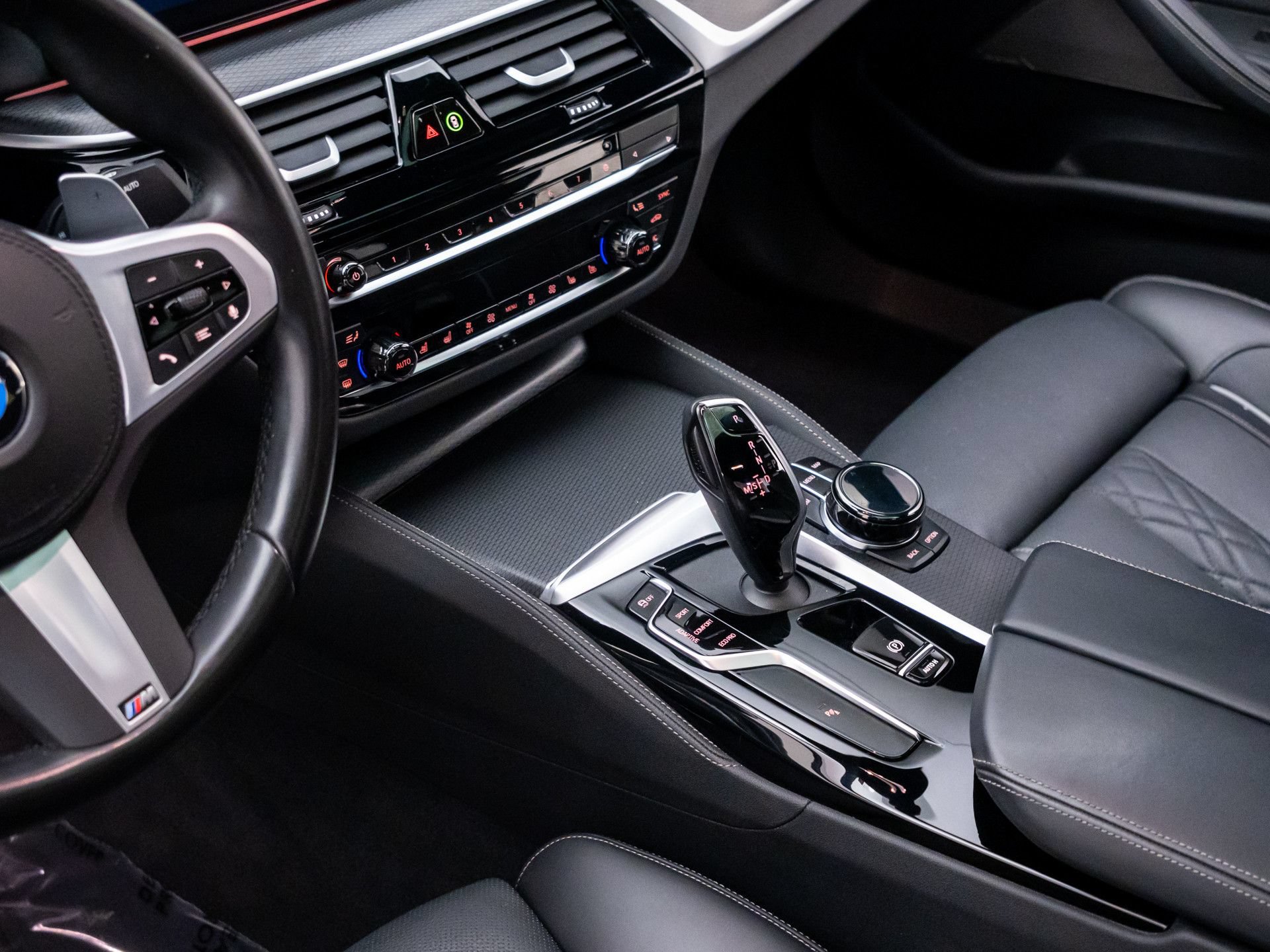 Certified 2023 BMW M550i xDrive w/ Executive Package AWD/4WD image 13