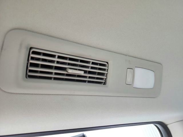 Used 2025 Nissan Pathfinder SV image 42