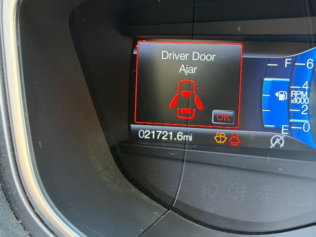 Used 2020 Ford Fusion SEL FWD image 27