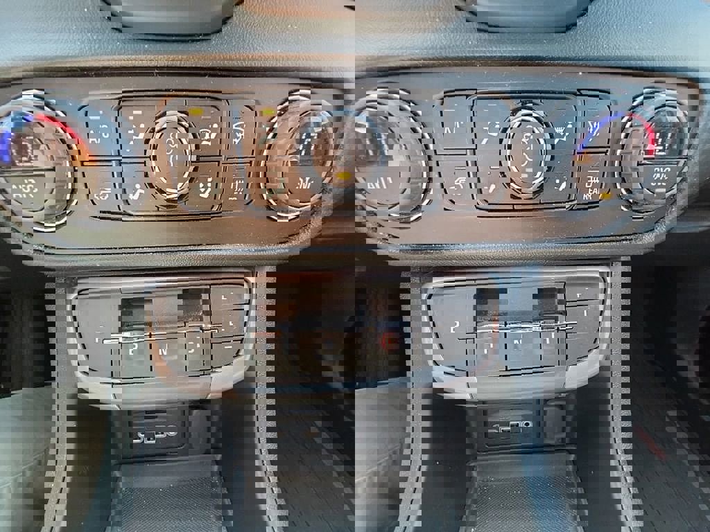 Used 2023 GMC Terrain AT4 image 16