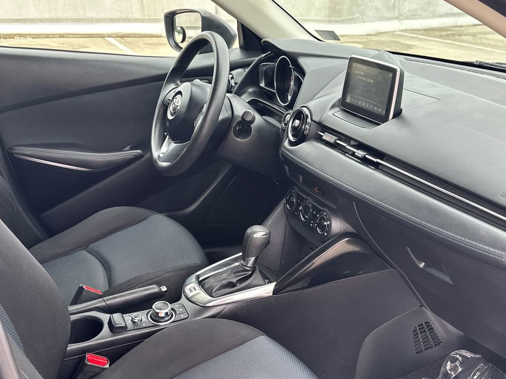 Used 2017 Toyota Yaris iA FWD image 8