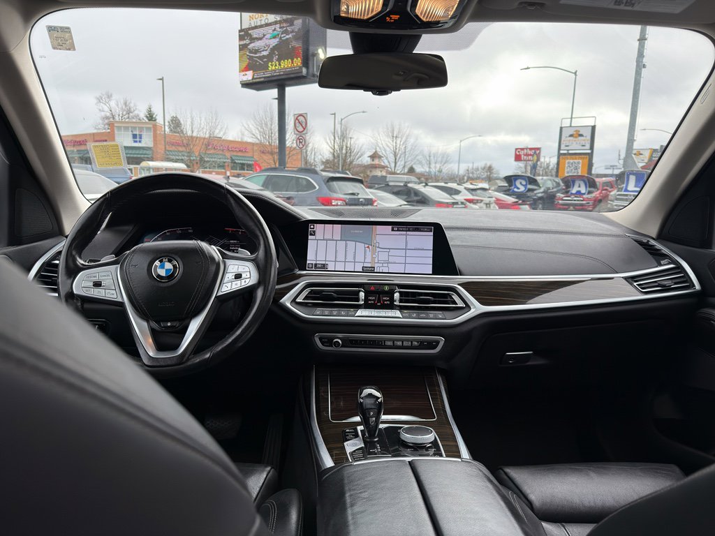 Used 2020 BMW X7 xDrive40i w/ Cold Weather Package image 21