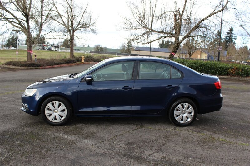 Used 2012 Volkswagen Jetta SE FWD image 7