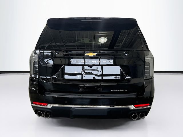New 2025 Chevrolet Suburban Premier image 7