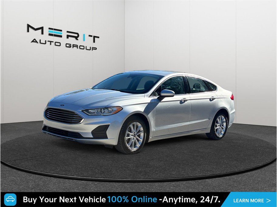 Used 2019 Ford Fusion SE FWD image 4
