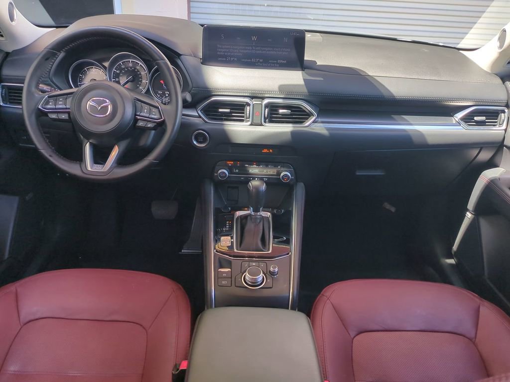 Used 2021 MAZDA CX-5 Carbon Edition image 17