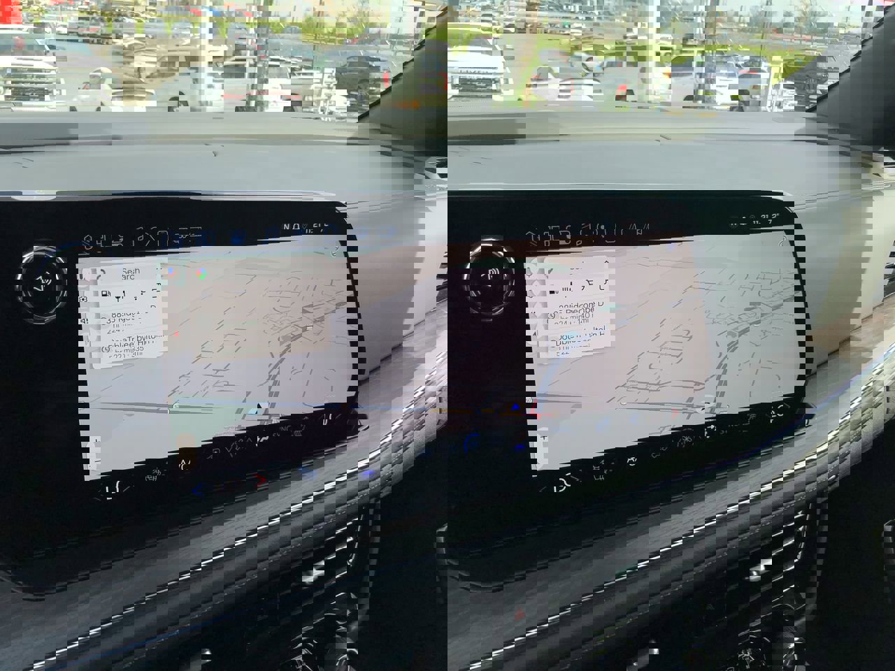 Used 2025 Chevrolet Tahoe LT image 31