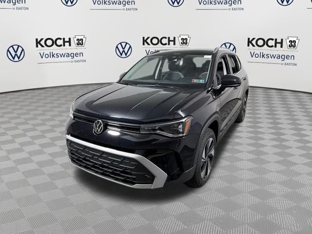 New 2026 Volkswagen Taos SE AWD/4WD image 3