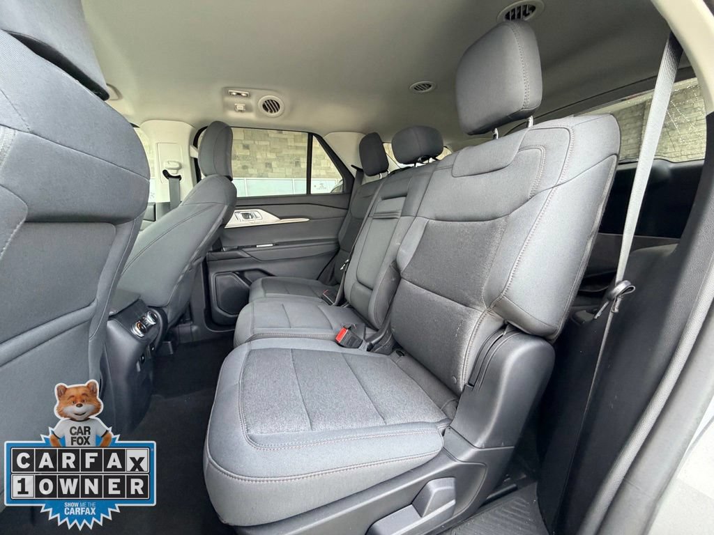 Used 2025 Ford Explorer Active RWD image 21
